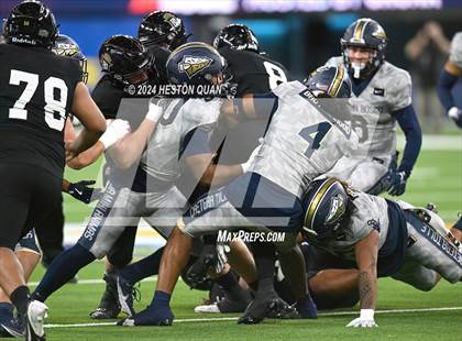 Thumbnail 3 in St. John Bosco vs. Servite photogallery.