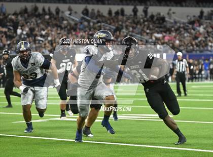Thumbnail 2 in St. John Bosco vs. Servite photogallery.
