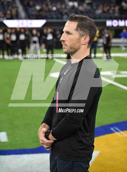Thumbnail 3 in St. John Bosco vs. Servite photogallery.