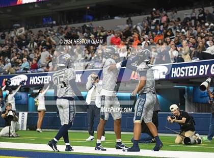 Thumbnail 3 in St. John Bosco vs. Servite photogallery.