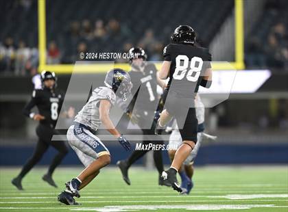 Thumbnail 2 in St. John Bosco vs. Servite photogallery.