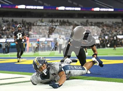 Thumbnail 1 in St. John Bosco vs. Servite photogallery.