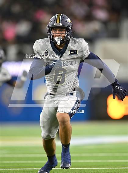 Thumbnail 1 in St. John Bosco vs. Servite photogallery.