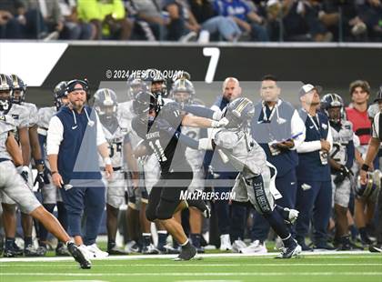 Thumbnail 3 in St. John Bosco vs. Servite photogallery.