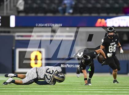 Thumbnail 3 in St. John Bosco vs. Servite photogallery.