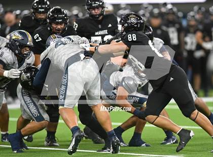 Thumbnail 2 in St. John Bosco vs. Servite photogallery.