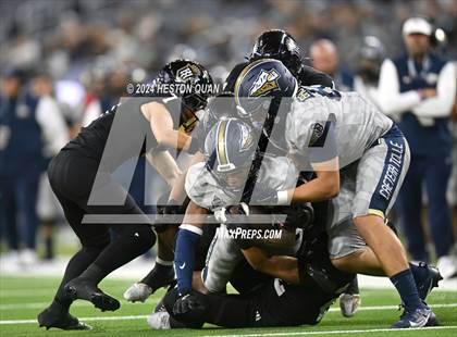 Thumbnail 1 in St. John Bosco vs. Servite photogallery.
