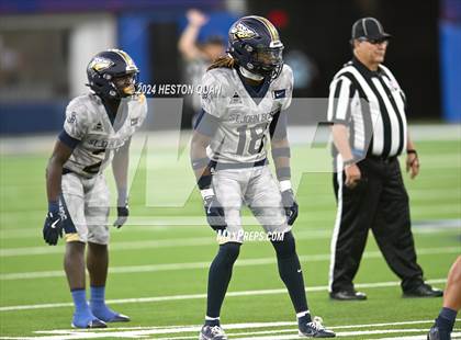 Thumbnail 3 in St. John Bosco vs. Servite photogallery.