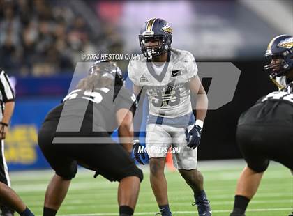 Thumbnail 1 in St. John Bosco vs. Servite photogallery.