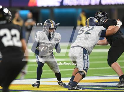 Thumbnail 3 in St. John Bosco vs. Servite photogallery.