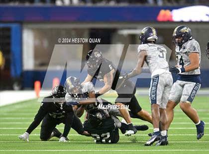 Thumbnail 3 in St. John Bosco vs. Servite photogallery.