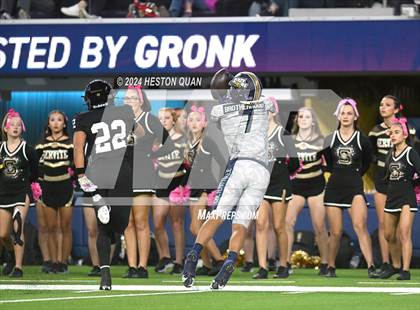 Thumbnail 2 in St. John Bosco vs. Servite photogallery.