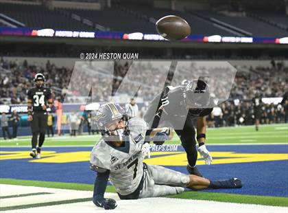 Thumbnail 3 in St. John Bosco vs. Servite photogallery.