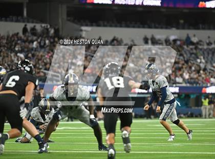 Thumbnail 1 in St. John Bosco vs. Servite photogallery.