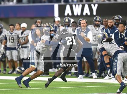 Thumbnail 1 in St. John Bosco vs. Servite photogallery.