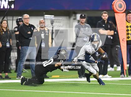 Thumbnail 3 in St. John Bosco vs. Servite photogallery.
