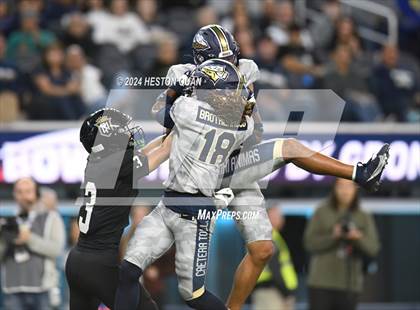 Thumbnail 2 in St. John Bosco vs. Servite photogallery.