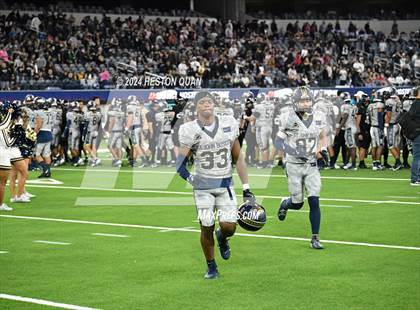 Thumbnail 1 in St. John Bosco vs. Servite photogallery.
