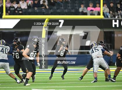 Thumbnail 1 in St. John Bosco vs. Servite photogallery.