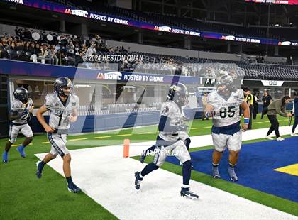 Thumbnail 3 in St. John Bosco vs. Servite photogallery.