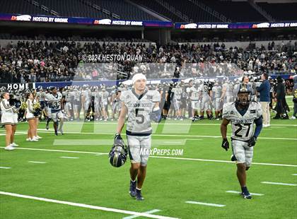 Thumbnail 2 in St. John Bosco vs. Servite photogallery.