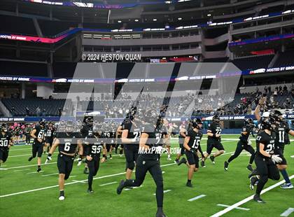 Thumbnail 3 in St. John Bosco vs. Servite photogallery.