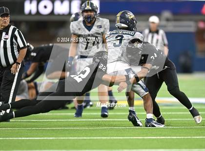 Thumbnail 2 in St. John Bosco vs. Servite photogallery.
