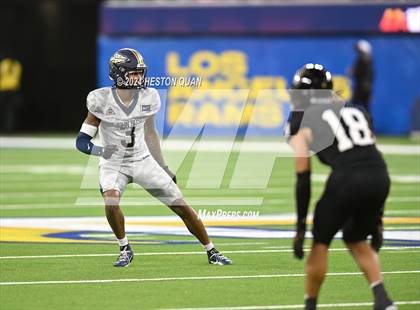 Thumbnail 3 in St. John Bosco vs. Servite photogallery.