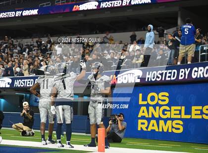 Thumbnail 2 in St. John Bosco vs. Servite photogallery.