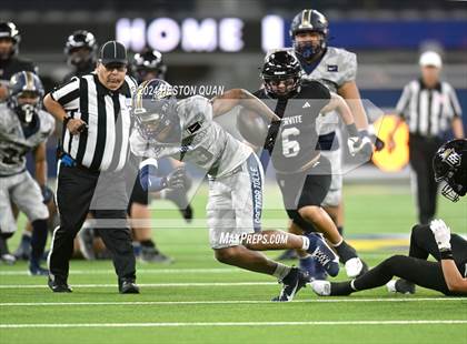 Thumbnail 3 in St. John Bosco vs. Servite photogallery.