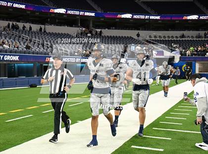 Thumbnail 1 in St. John Bosco vs. Servite photogallery.