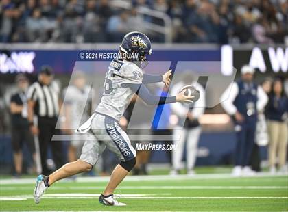 Thumbnail 2 in St. John Bosco vs. Servite photogallery.