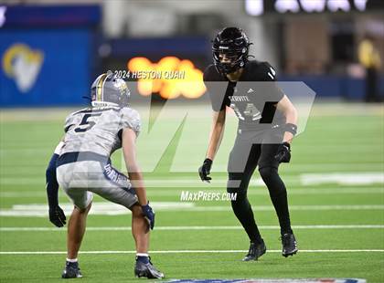 Thumbnail 1 in St. John Bosco vs. Servite photogallery.