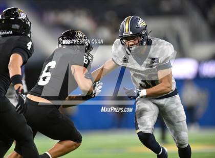 Thumbnail 3 in St. John Bosco vs. Servite photogallery.
