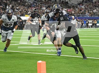 Thumbnail 2 in St. John Bosco vs. Servite photogallery.