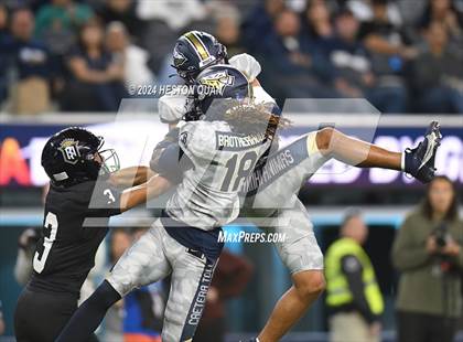 Thumbnail 3 in St. John Bosco vs. Servite photogallery.