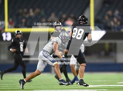 Thumbnail 3 in St. John Bosco vs. Servite photogallery.