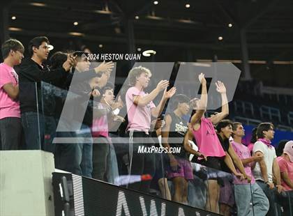 Thumbnail 2 in St. John Bosco vs. Servite photogallery.