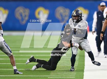 Thumbnail 3 in St. John Bosco vs. Servite photogallery.