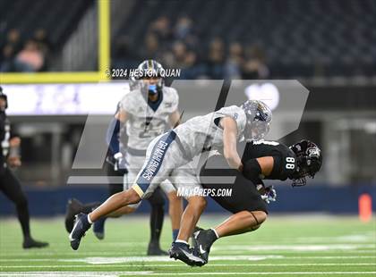 Thumbnail 1 in St. John Bosco vs. Servite photogallery.
