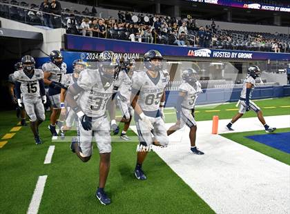 Thumbnail 2 in St. John Bosco vs. Servite photogallery.