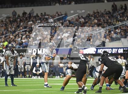 Thumbnail 3 in St. John Bosco vs. Servite photogallery.