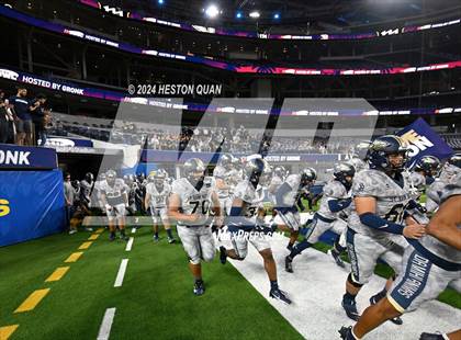 Thumbnail 1 in St. John Bosco vs. Servite photogallery.