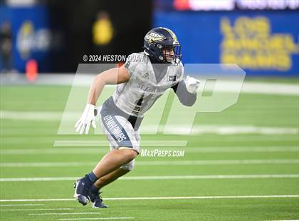 Thumbnail 3 in St. John Bosco vs. Servite photogallery.