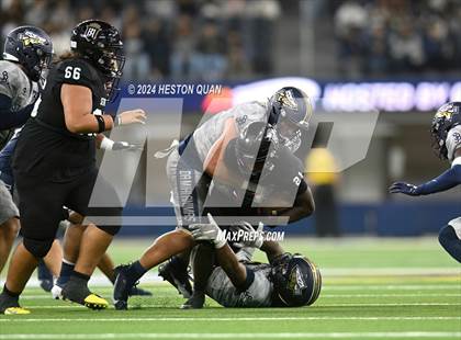 Thumbnail 2 in St. John Bosco vs. Servite photogallery.