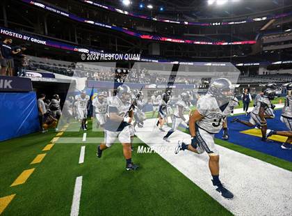 Thumbnail 2 in St. John Bosco vs. Servite photogallery.