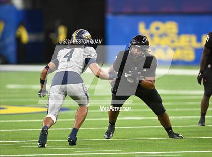 Thumbnail 1 in St. John Bosco vs. Servite photogallery.