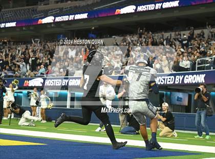 Thumbnail 3 in St. John Bosco vs. Servite photogallery.