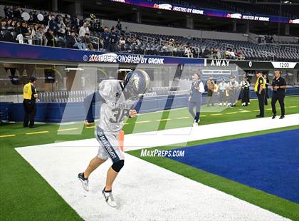Thumbnail 2 in St. John Bosco vs. Servite photogallery.