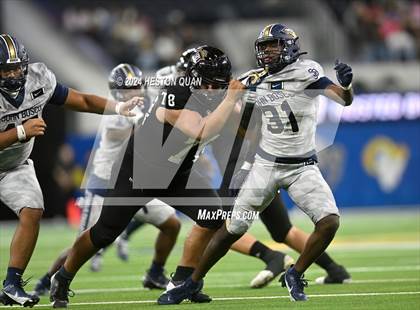 Thumbnail 2 in St. John Bosco vs. Servite photogallery.